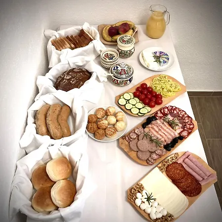 Konukevi Szepapam Haza 3*